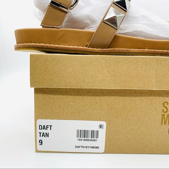 Steve Madden Women's Daft Metal Embellishment Tan Flat Sandals - Picture 9 of 11
